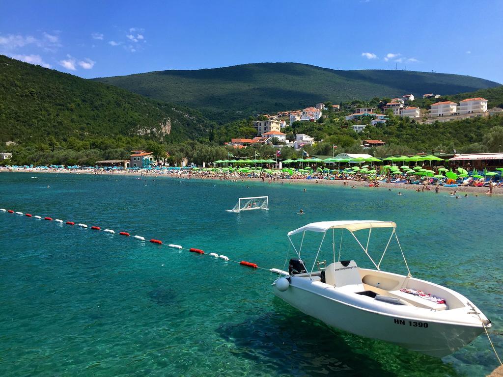 Žanjice Luxury Suite Luštica Exteriér fotografie
