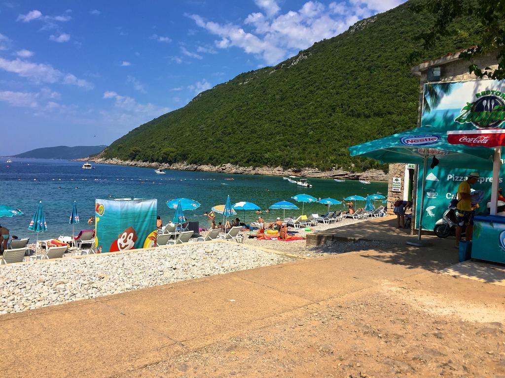 Žanjice Luxury Suite Luštica Exteriér fotografie