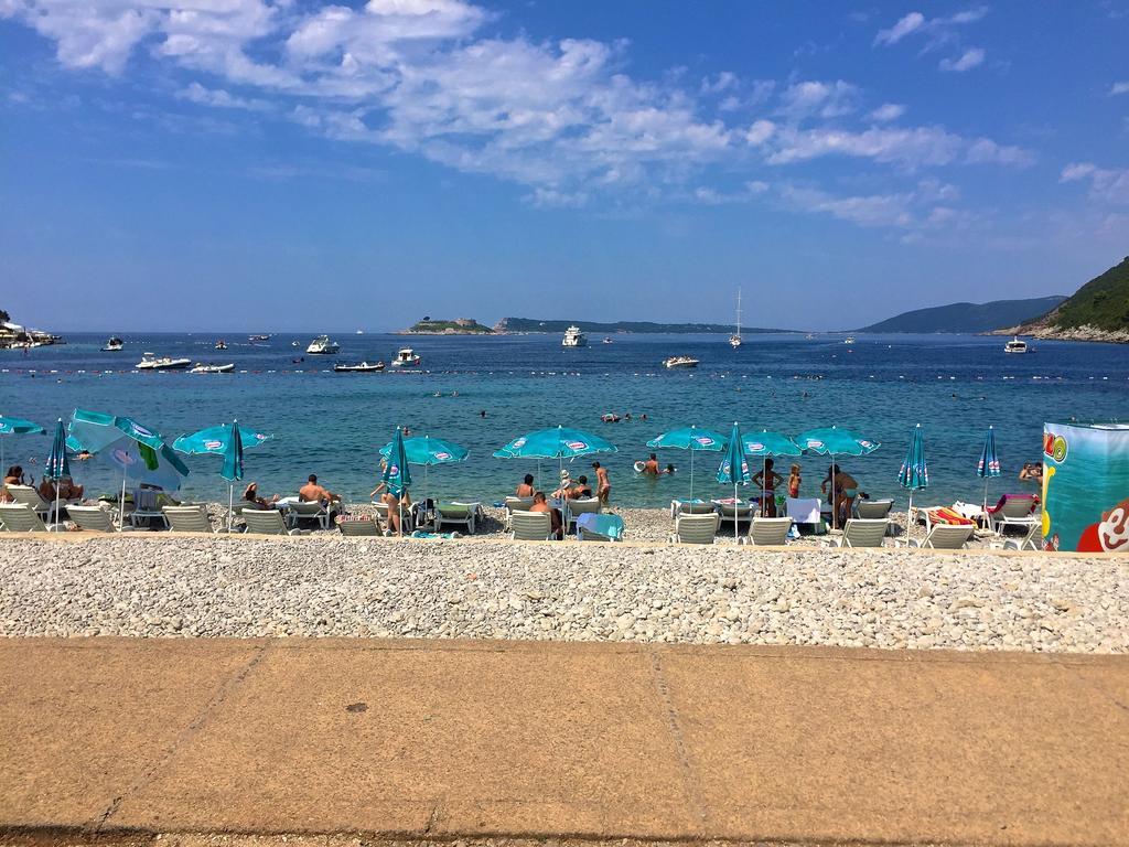 Žanjice Luxury Suite Luštica Exteriér fotografie